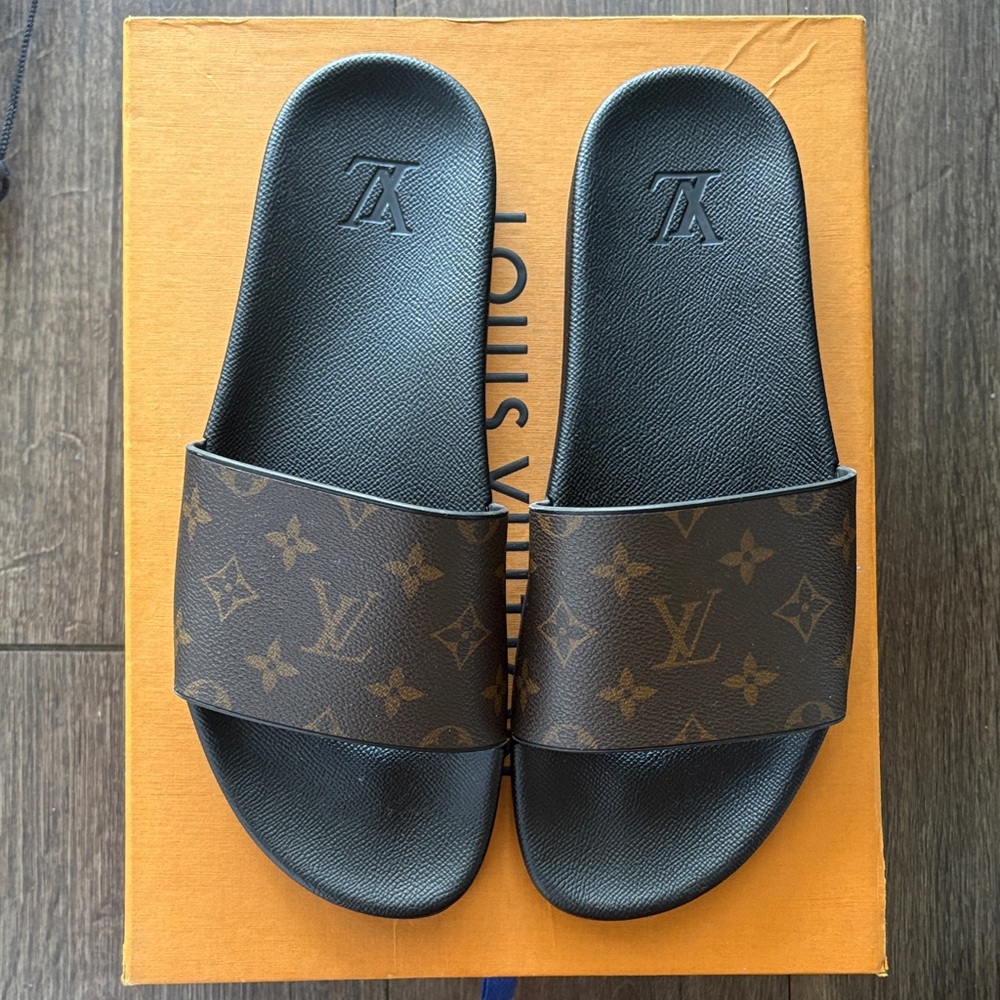 Louis Vuitton Black and Brown Monogram Sandals